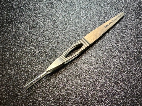 Photo of Alcon 560.01 Monarch II Lens Loading Forceps