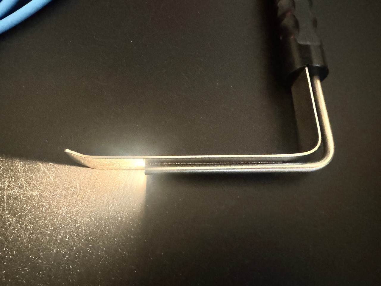 Lit photo of Elmed 9821F Fiber Optic Plastic Surgery Retractor w/ Light Cable