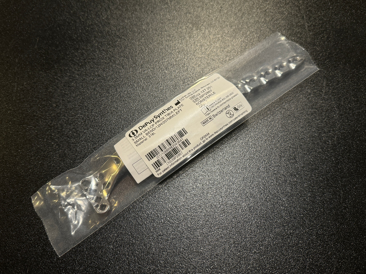Synthes 02.127.251 VA-LCP Proximal Tibia Plate, 3.5mm X 207mm, Left