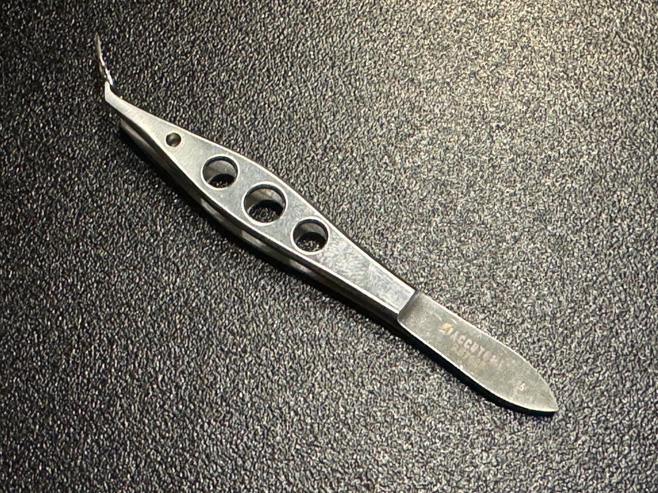 Handle photo of Accutome AF7625 Akahoshi Prechopper Forceps