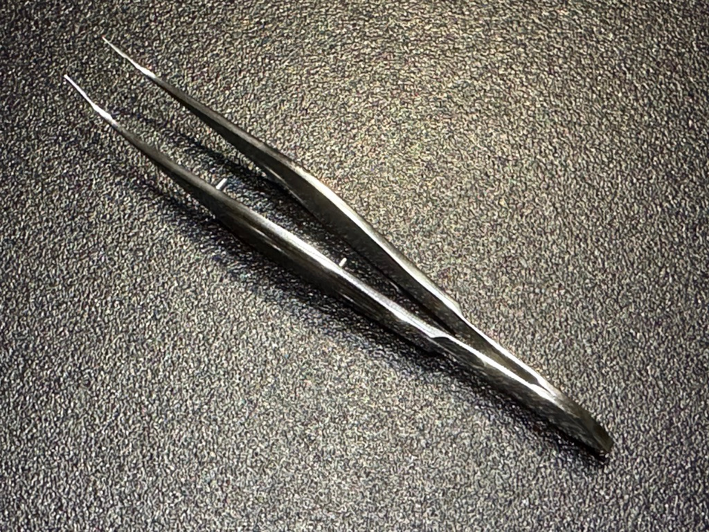 Storz E3205 Colibri Style Corneal Forceps, 1 X 2 Teeth, 0.12mm