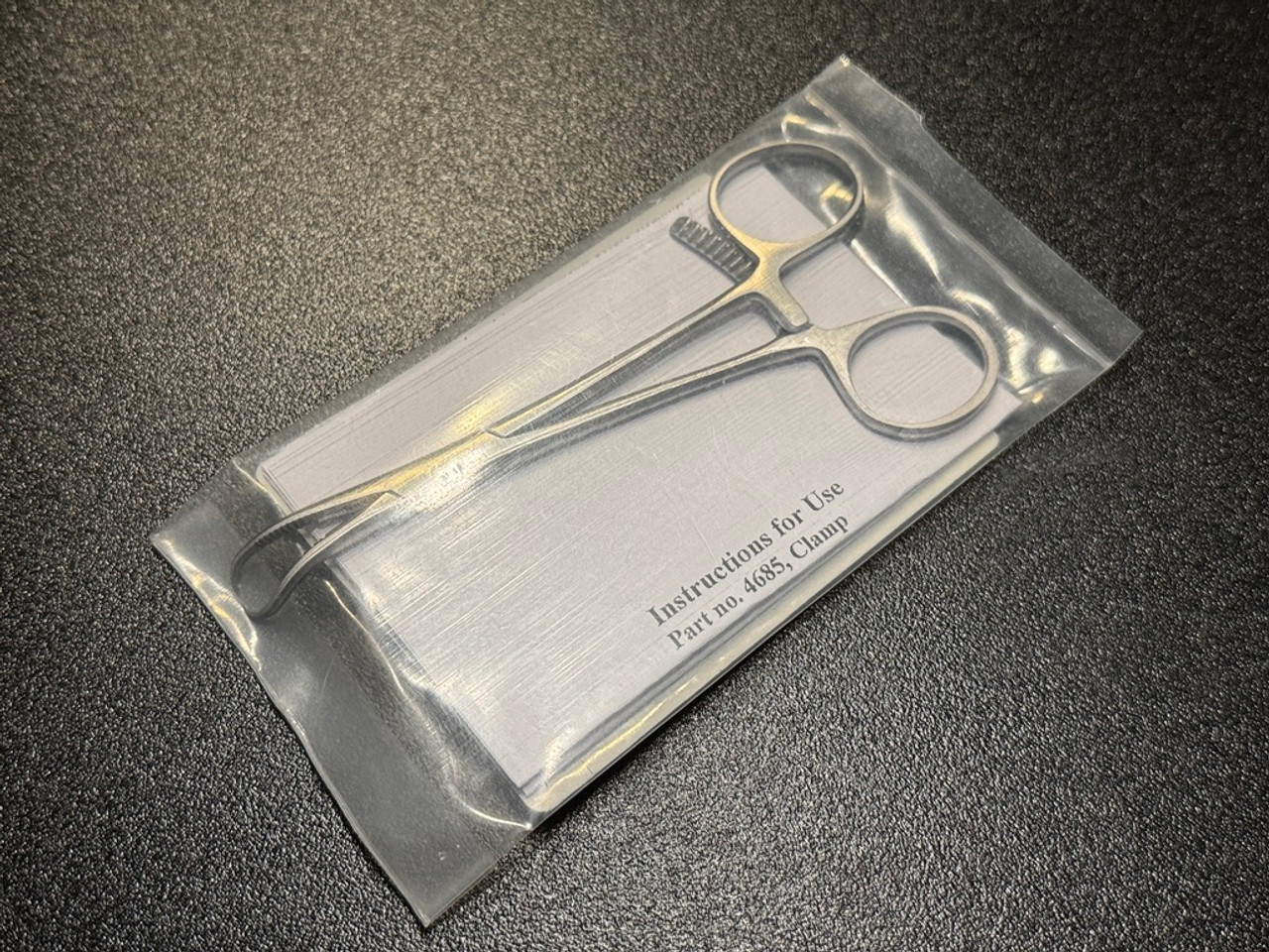 Innomed 939999444 Narrow Reduction Forceps w/ Points and Teeth, 5.25" (New)