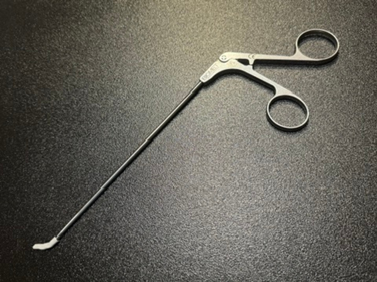 Biomet 398341BSM Arthroscopic TAG Penetrating Suture Grasper, 45° Up (New)