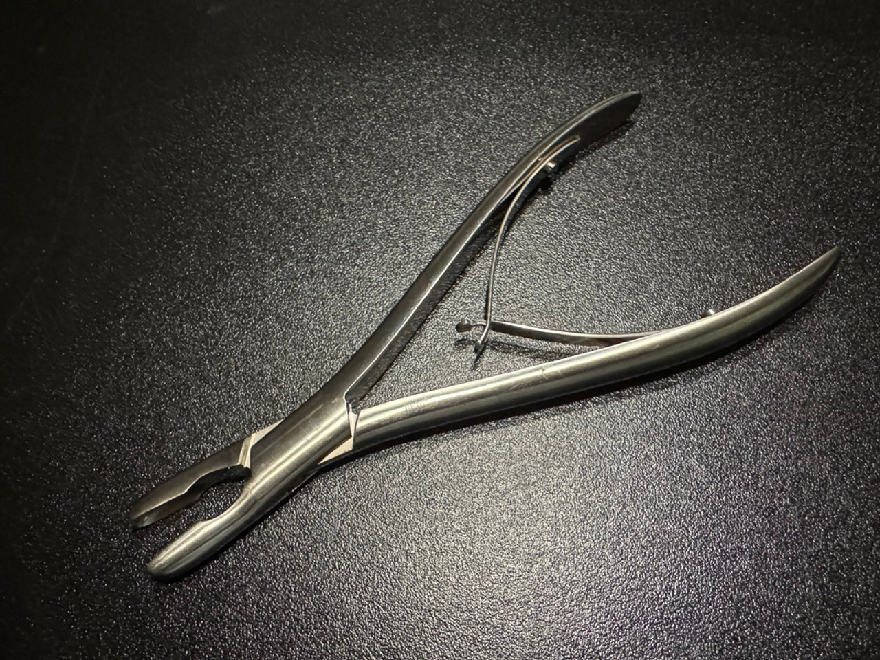 Aesculap MD615 Adson Cranial Rongeur, STR, 8.25"