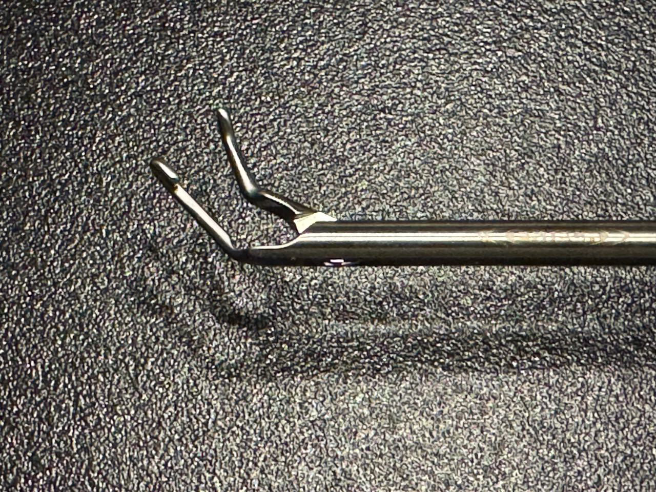 Jaw photo of Atricure Estech 340-7850 LIV Knot Pusher 25cm (New)