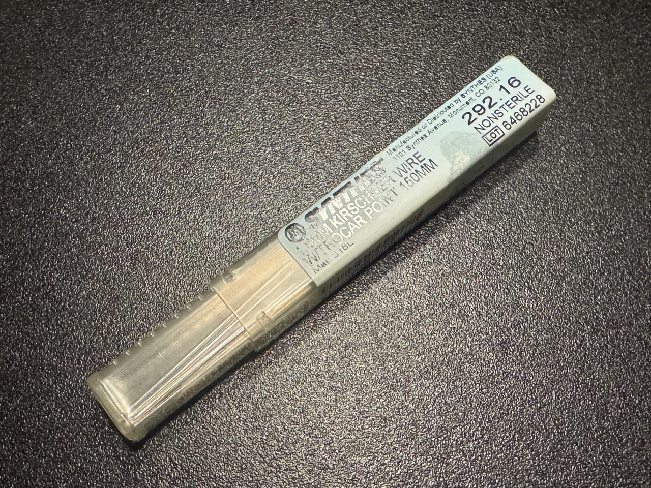 Photo of Synthes 292.16 Kirschner Wire w/ Trocar Point 1.6mm X 150mm
