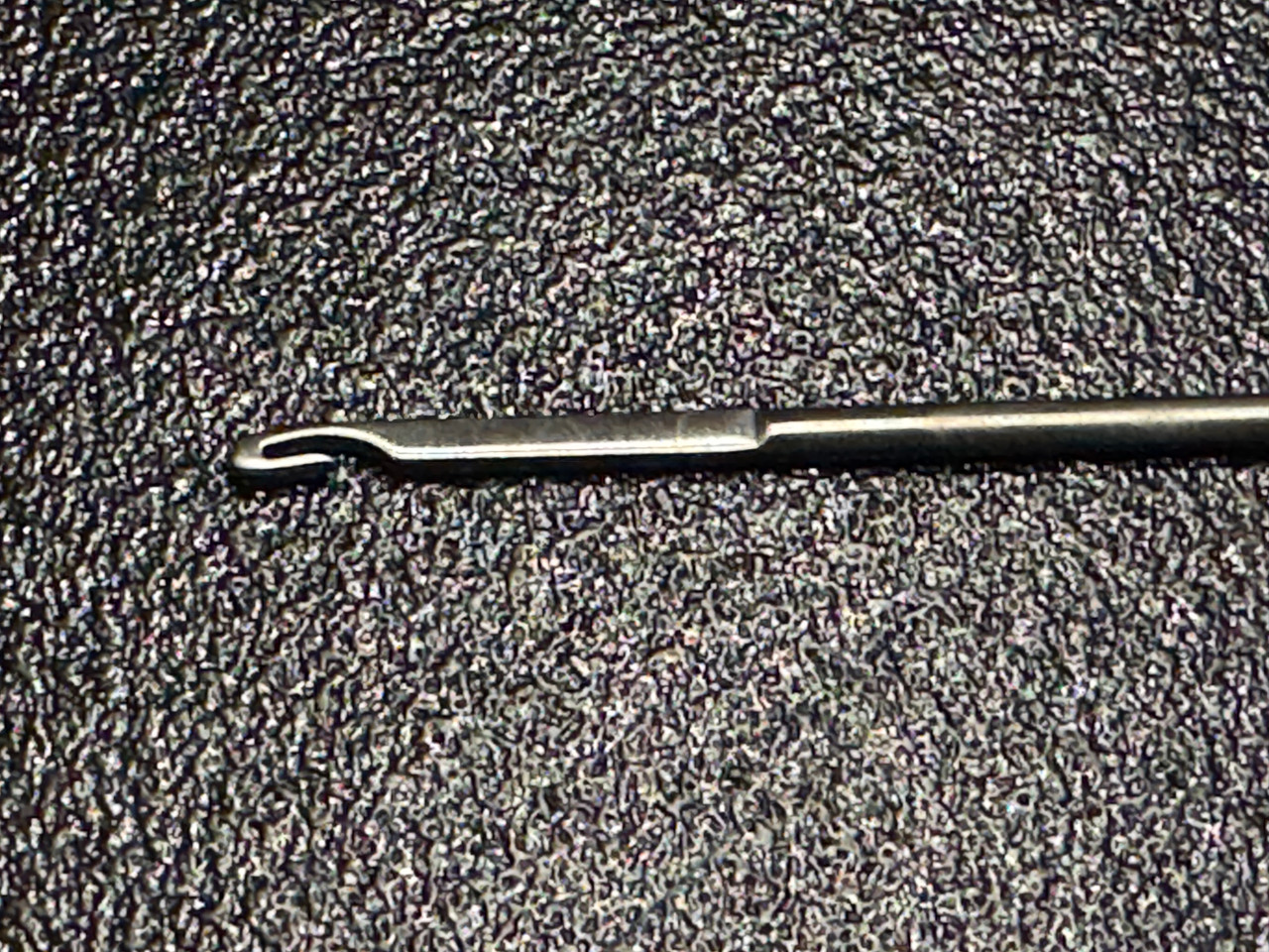 Geister 34-7475 ValveGate MICS Suture Catcher, 1.8mm Fine, 35.5cm