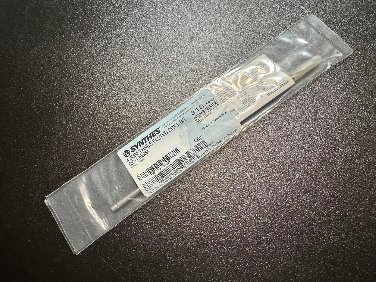 Photo of Synthes 315.48 Three-Fluted Drill Bit, 4.5mm X 195mm