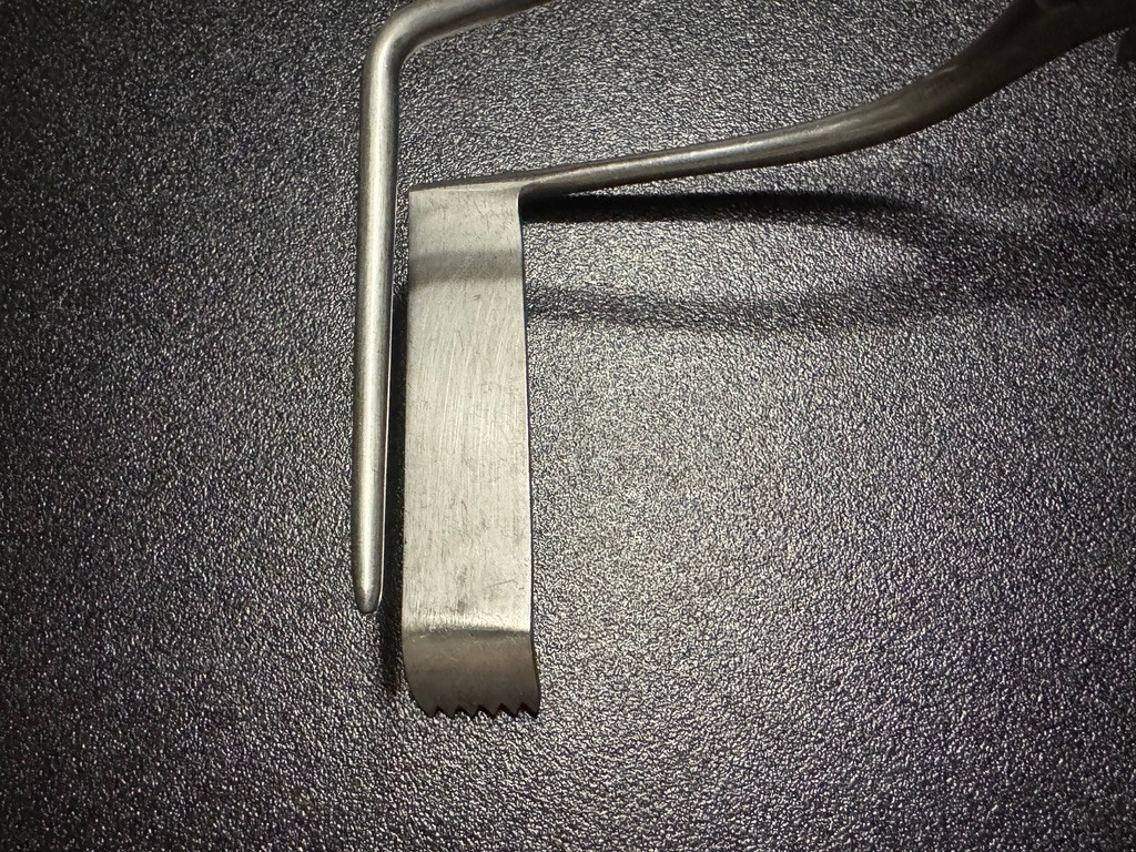 Buxton 74-2549 Hemi-Laminectomy Retractor, Right, 90 X 20mm