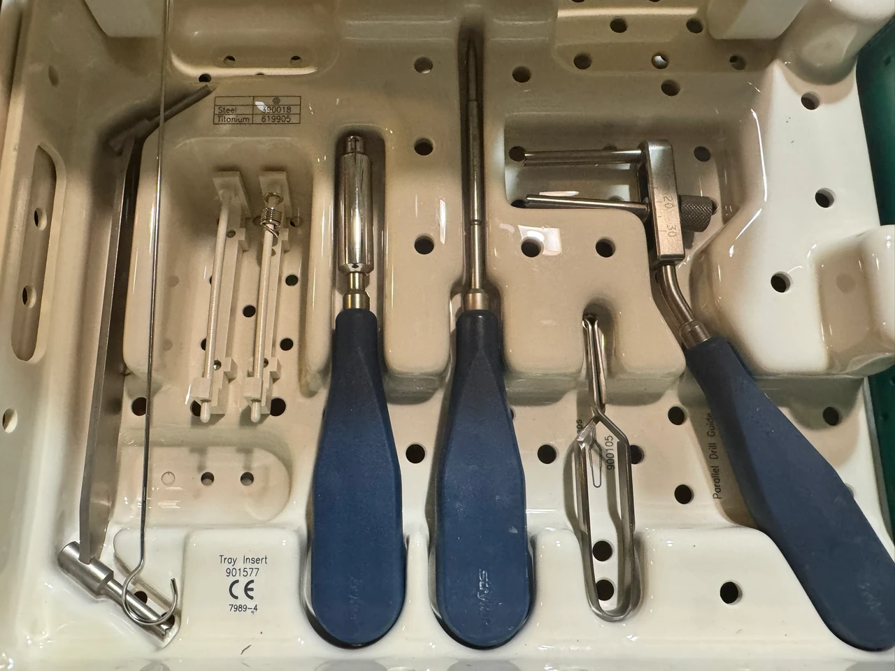 Instrument photo of Stryker ASNIS III 4.0mm Cannulated Screw System, Stainless Steel