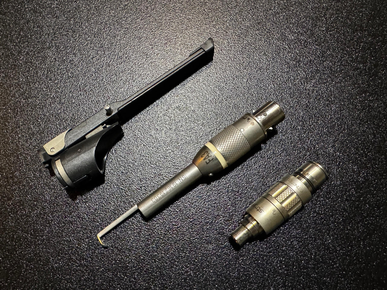 Handswitch photo of Stryker 5407-300-000 Pi Drive+ Electric High Speed Drill Set
