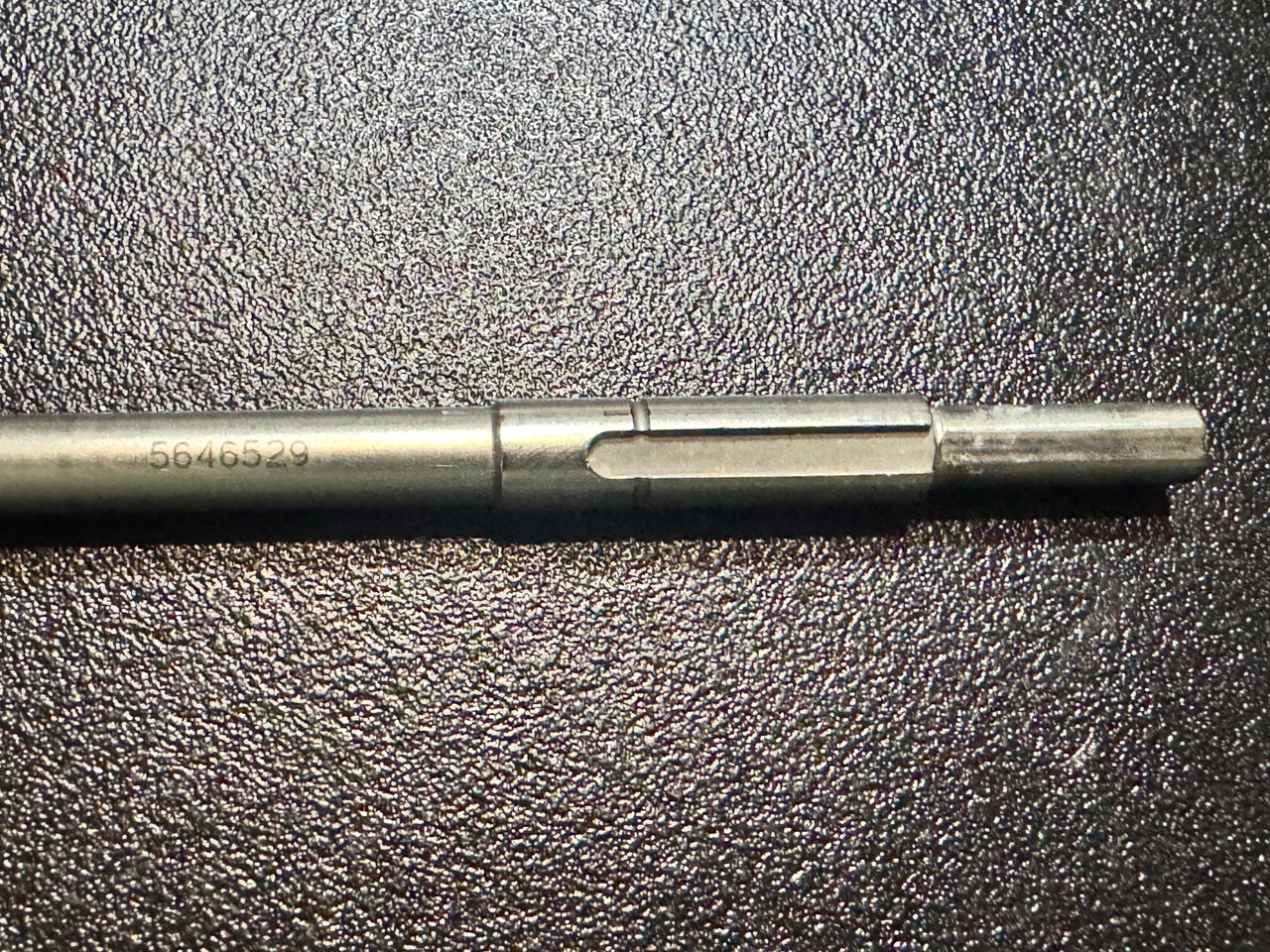 Synthes 314.23 Cannulated Hexagonal Screwdriver Shaft, 4mm X 270mm