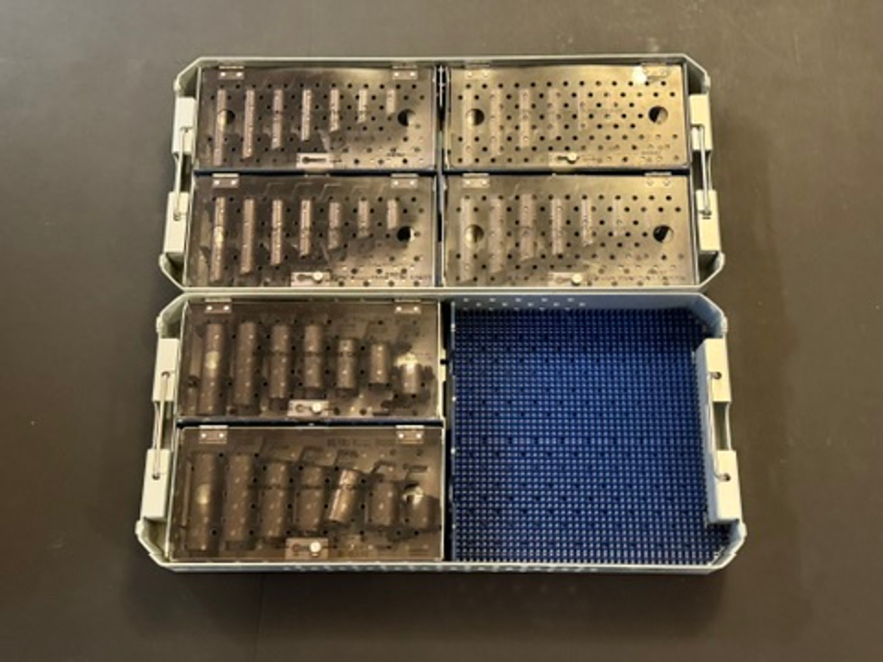 Tube tray photo