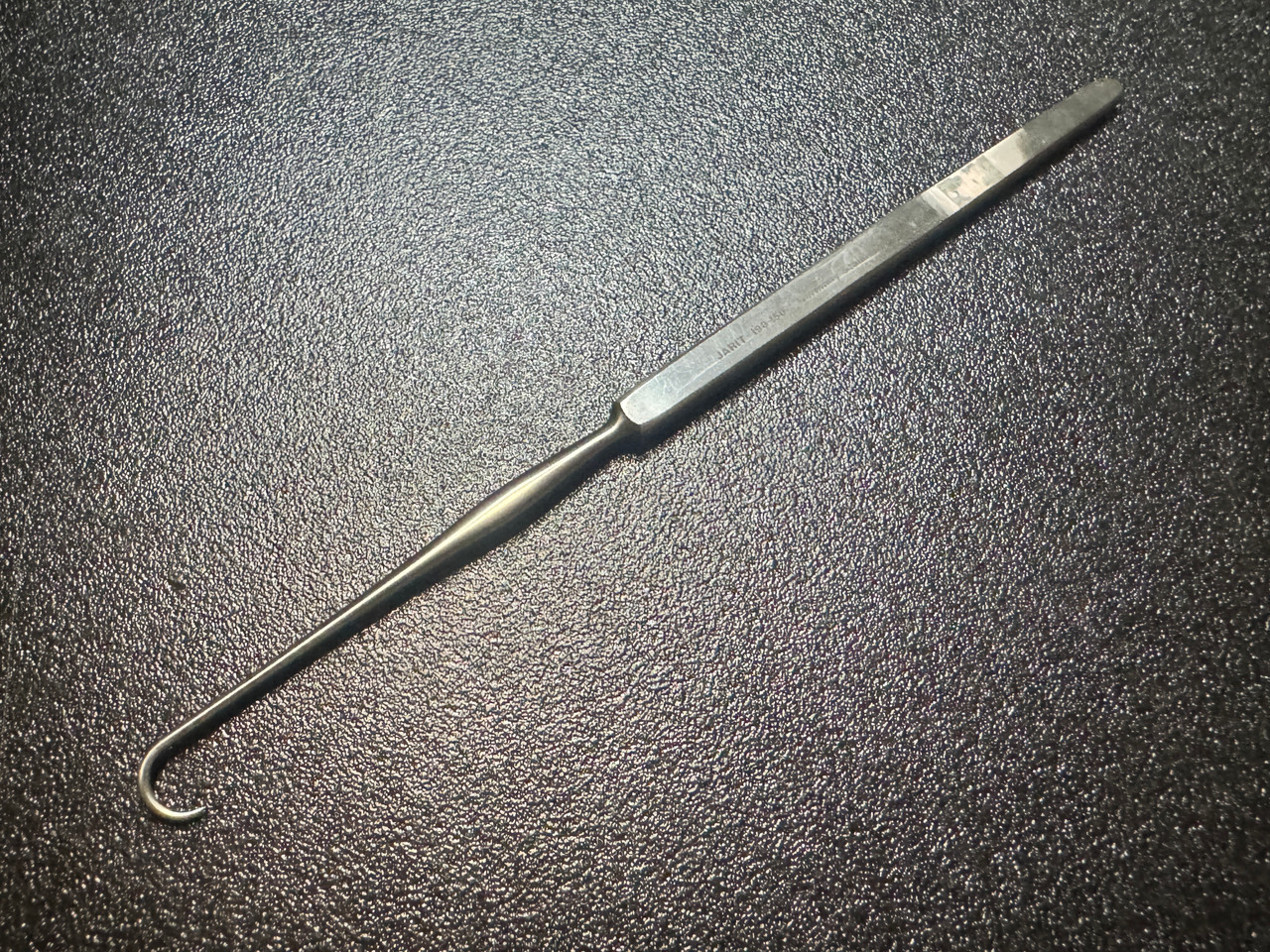 Photo of Jarit 190-150 Single Prong Finger Rake Retractor, 6.5"