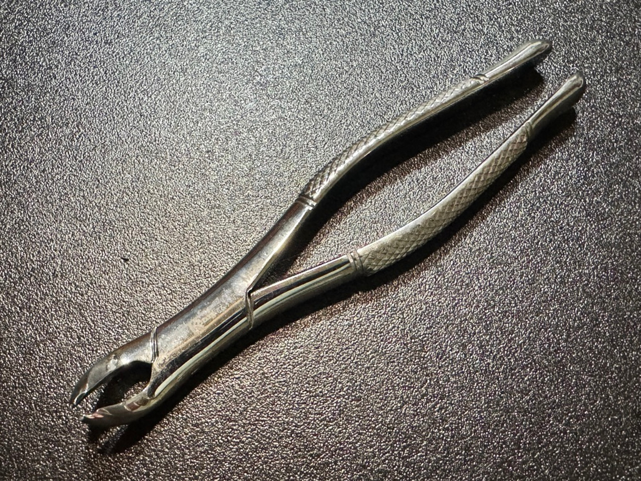 Photo of Konig MDG1293166 Lower Molar 17 Extraction Forceps