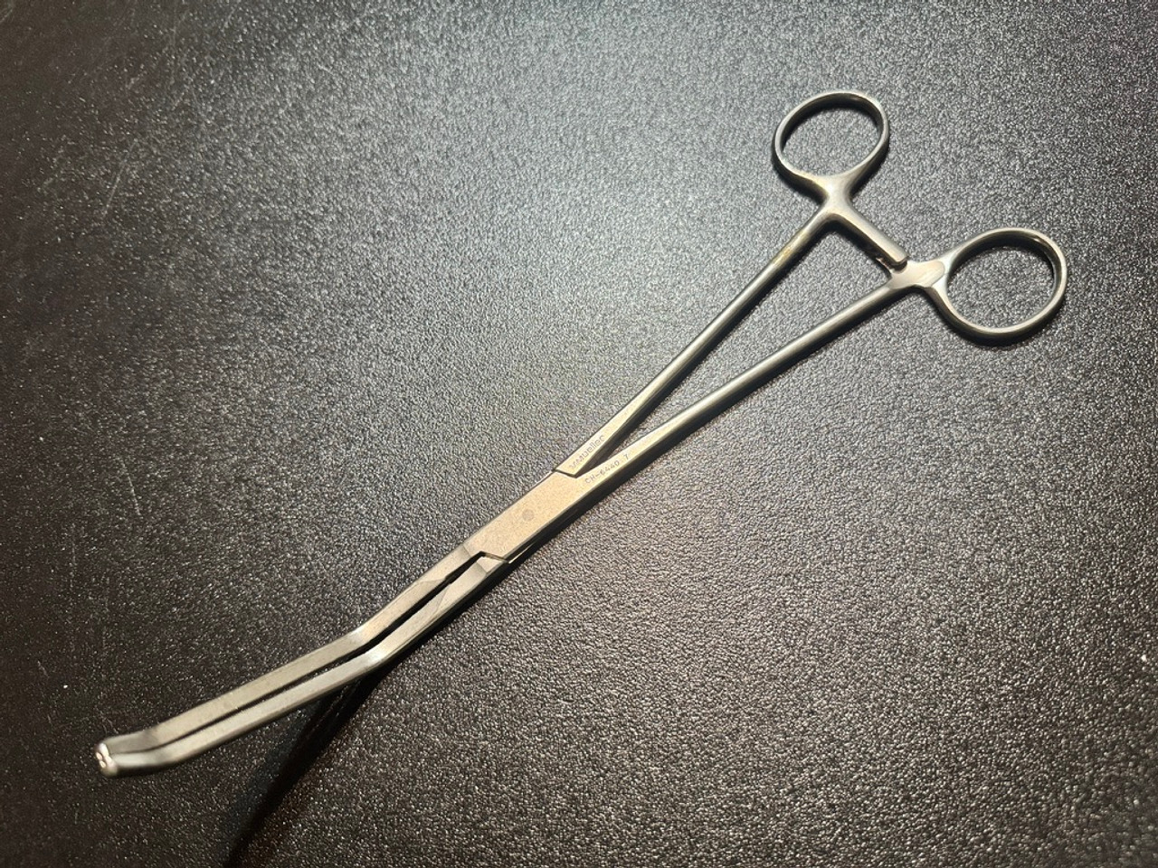 Photo of V. Mueller CH6440 Aorta Clamp, 9.25" Photo of V. Mueller CH6440 Aorta Clamp, 9.25"