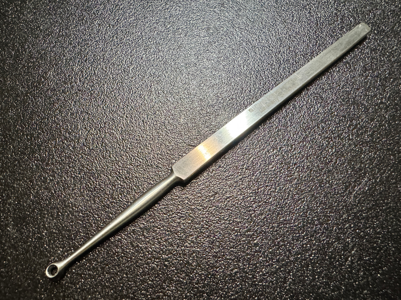 Photo of Henry Schein 104-5731 Fox Lupus Dermal Curette, 3mm Photo of Henry Schein 104-5731 Fox Lupus Dermal Curette, 3mm