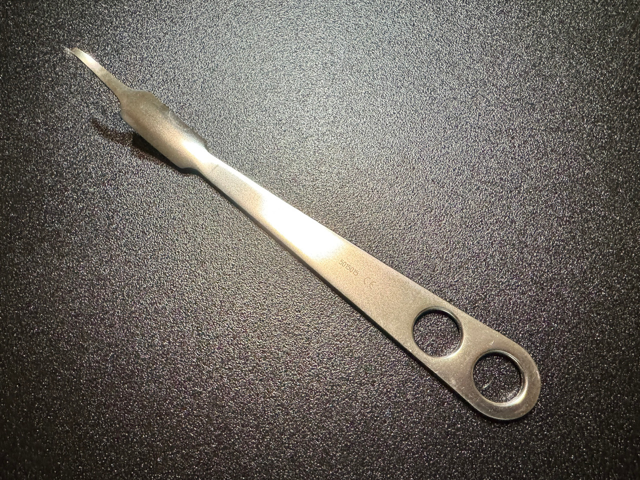 Handle photo of Synthes 399.27 Hohmann Retractor, 18mm, Narrow Tip, 9.5"