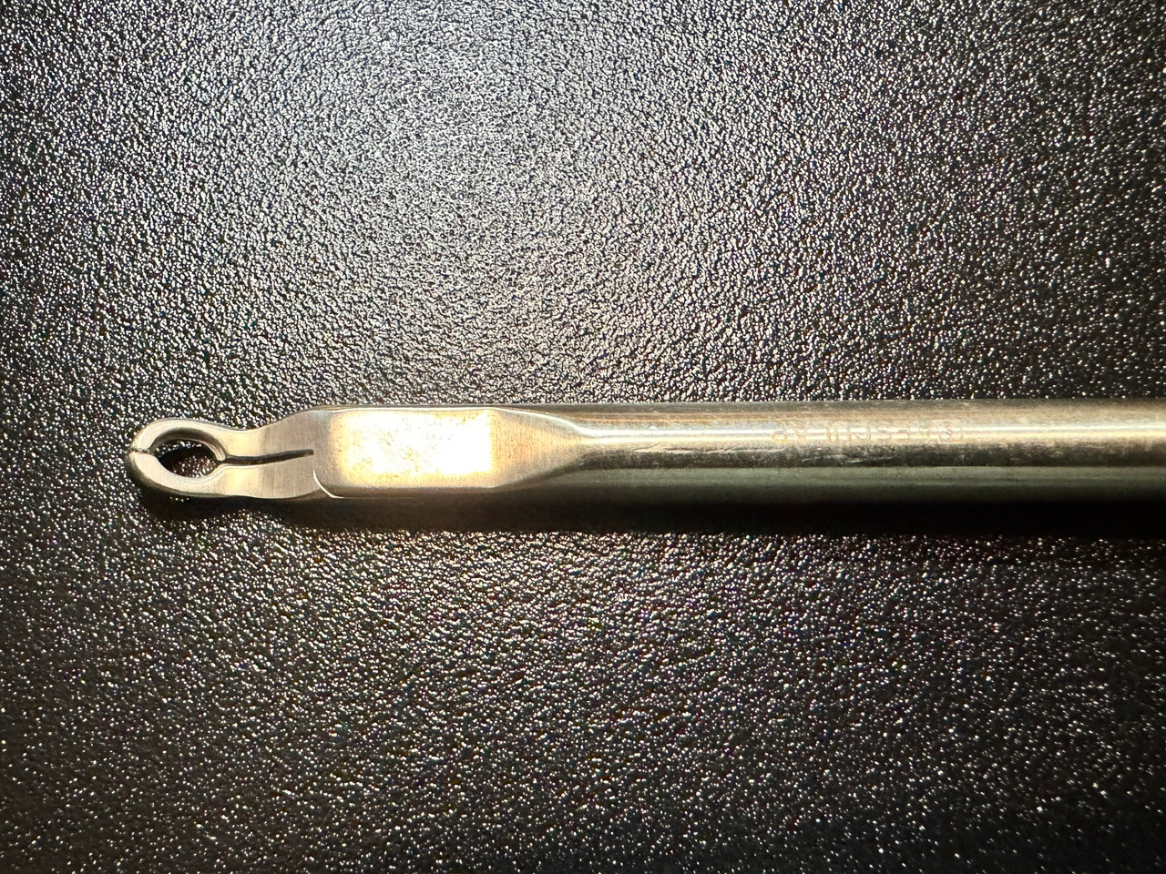 Jaw photo of Aesculap PL406R Laparoscopic Anvil Grasper, 10mm X 37 cm Jaw photo of Aesculap PL406R Laparoscopic Anvil Grasper, 10mm X 37 cm