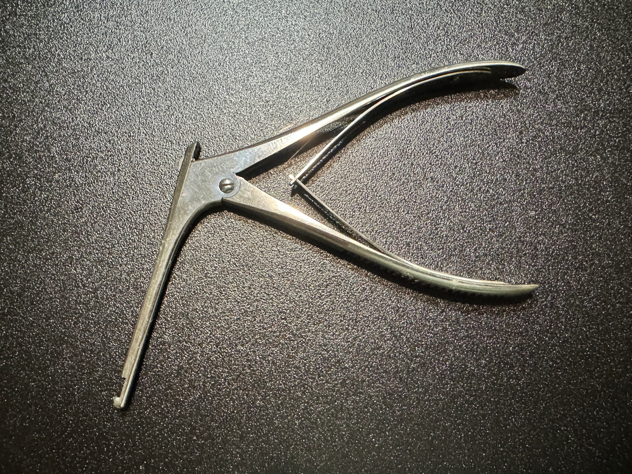 Photo of Storz N1950 Kerrison Nasal Mastoid Rongeur, Size 0 Photo of Storz N1950 Kerrison Nasal Mastoid Rongeur, Size 0