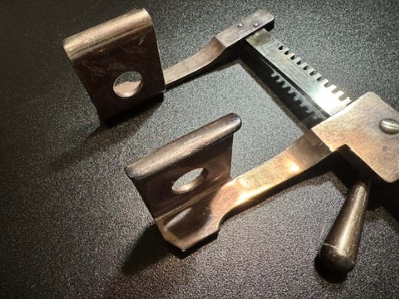 Blade photo of V. Mueller CH1221 Aluminum Finochietto Rib Spreader, Large