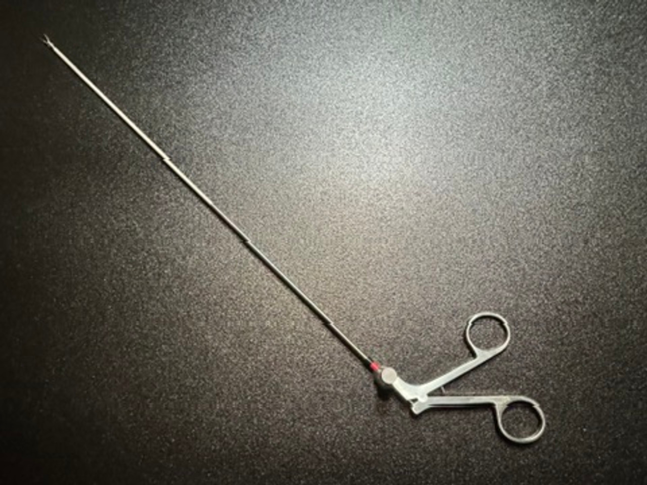 Handle photo of Storz 27290K Nephro Fenestrated Stone Grasping Forceps, 10.5 FR