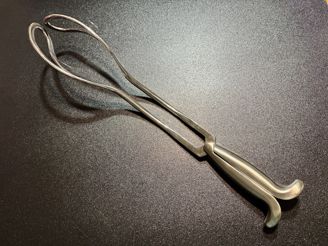 Handle photo of V. Mueller GL5500 Piper Obstetrical Forceps, 18" Handle photo of V. Mueller GL5500 Piper Obstetrical Forceps, 18"