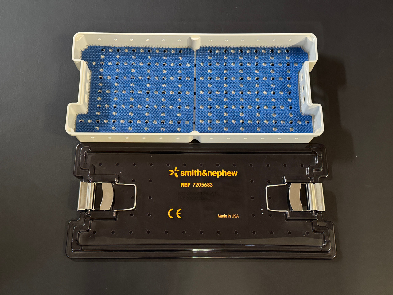 Open photo of Smith & Nephew 7205683 Endoscopic Sterilization Tray