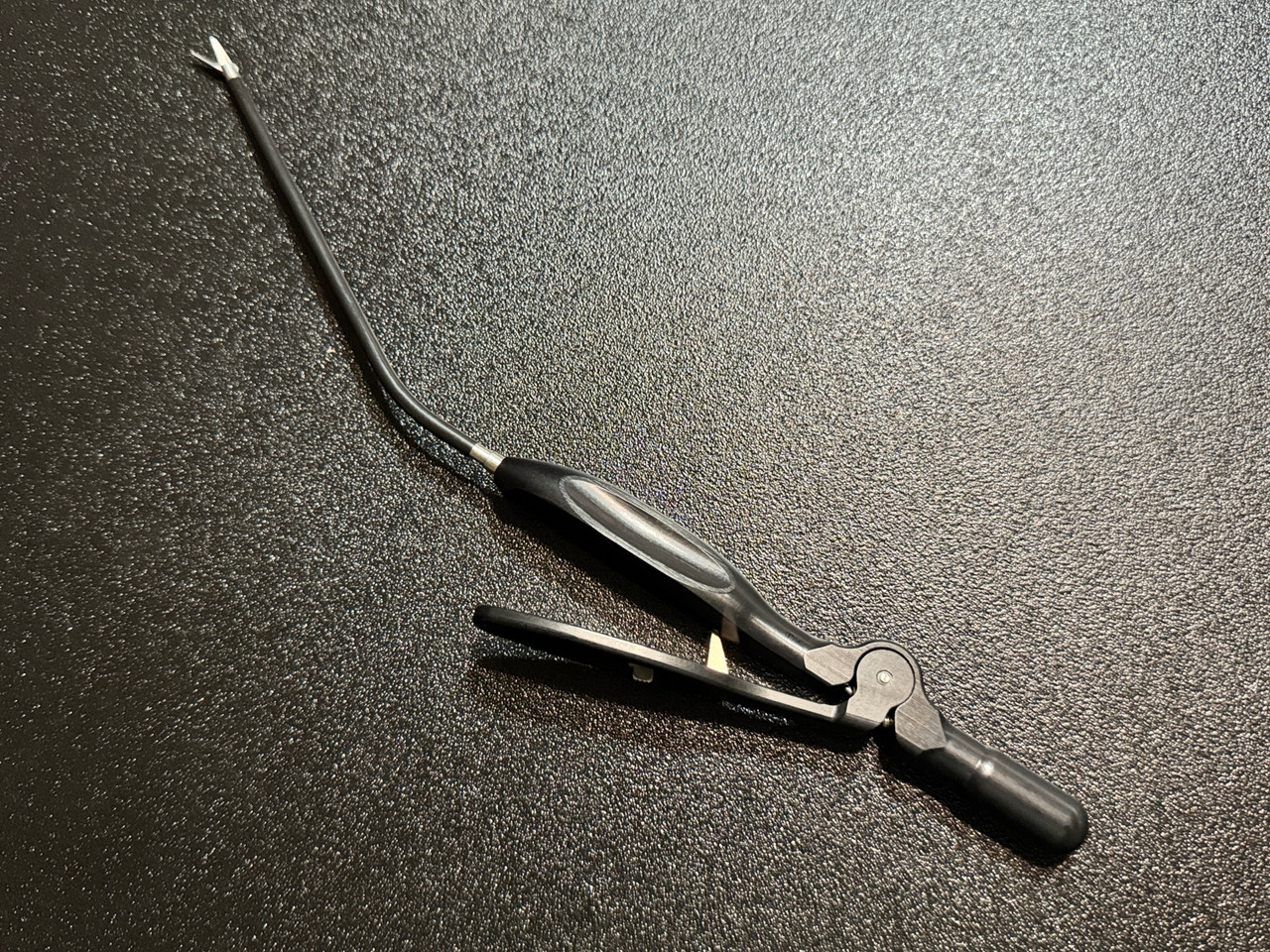 Side photo of Snowden-Pencer 88-5094 EndoForehead Ramirez Scissors, STR, G