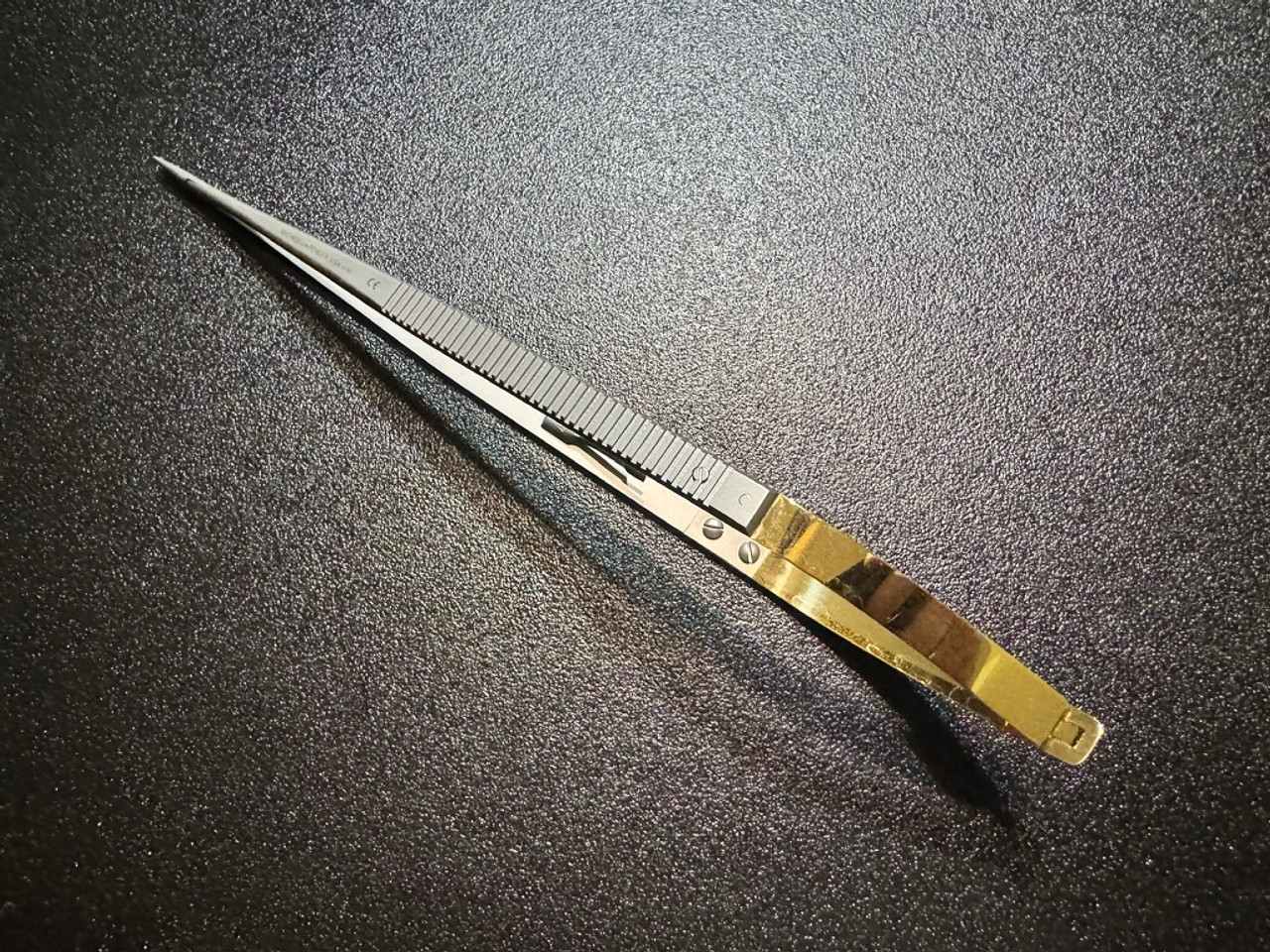 Side photo of Snowden-Pencer 32-0442 Diamond-Jaw Castroviejo Needle Holder, 8.5" (New)