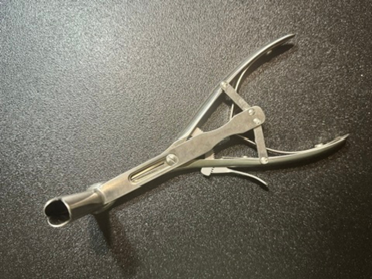 Photo of Snowden-Pencer 89-6100 Gallbladder Extractor Speculum
