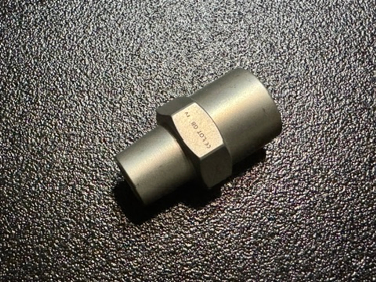 Photo of Storz 27210A Toomey Syringe Adapter