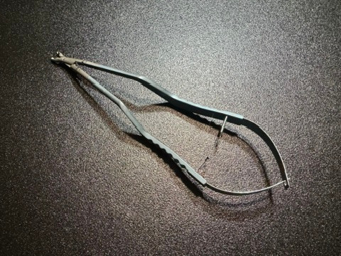 Aesculap FT412T Yasargil Standard Titanium Vario Aneurysm Clip Applier