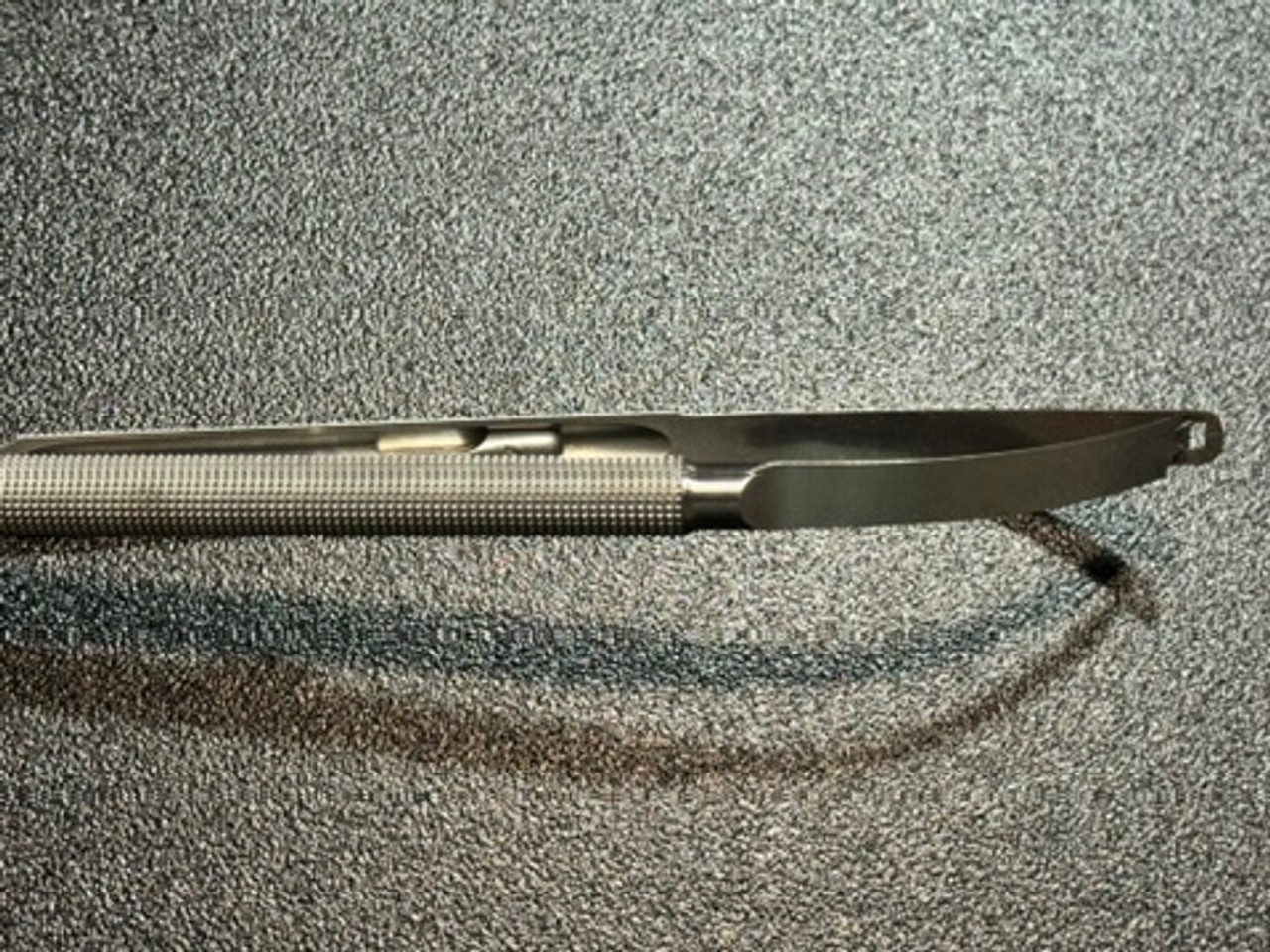 Handle photo of Snowden-Pencer 32-5399 Mills Diamond-Jaw Needle Holder, 9"