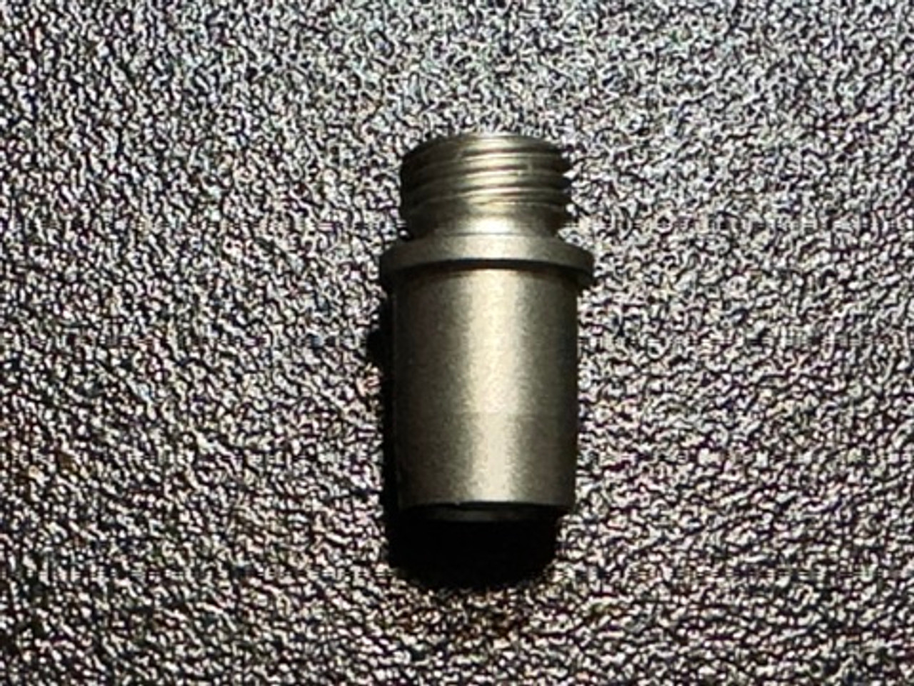 Top photo of Stryker 233-082-000 Storz Endoscope Adapter Top photo of Stryker 233-082-000 Storz Endoscope Adapter