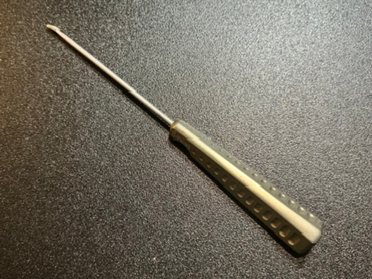 Handle photo of ConMed 25.1637 Arthroscopic 25.1637 Convex Rasp, 4mm