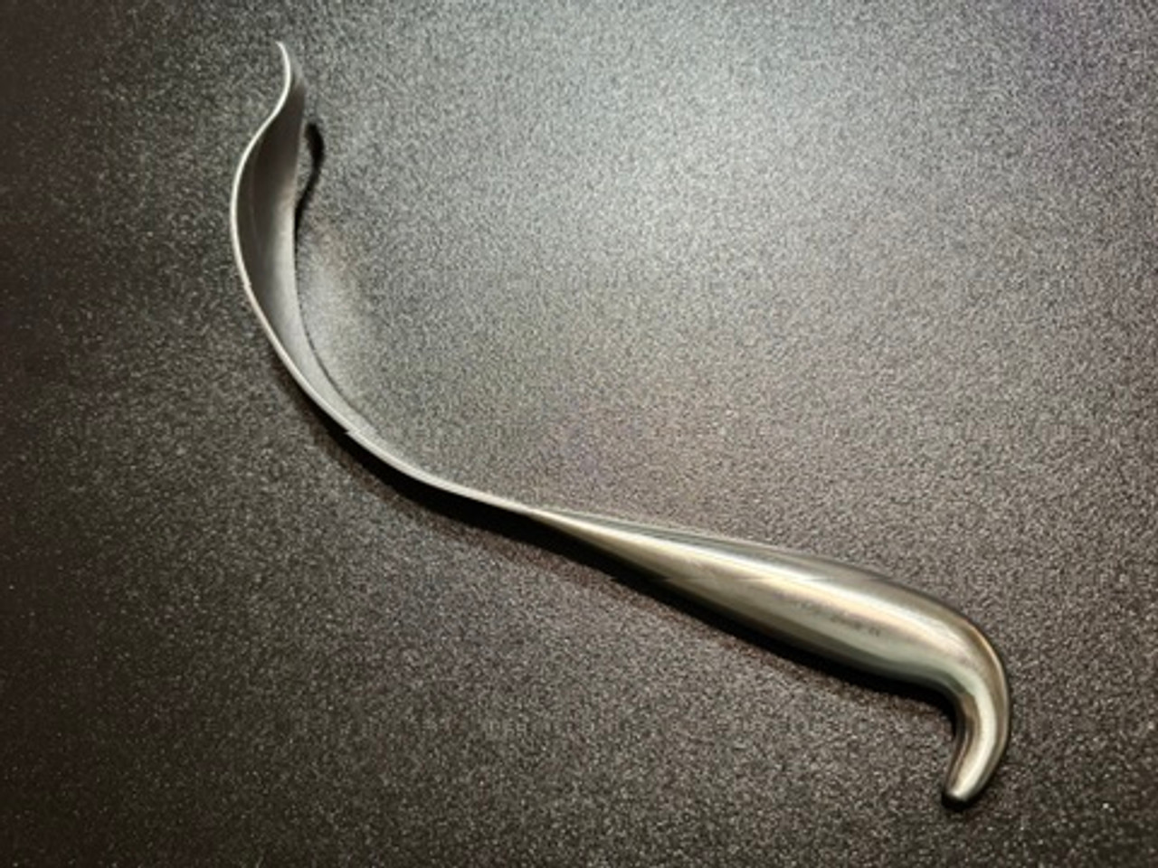 Side photo of Depuy 37-4106 Cobra Retractor, Blunt, Serrated Side photo of Depuy 37-4106 Cobra Retractor, Blunt, Serrated