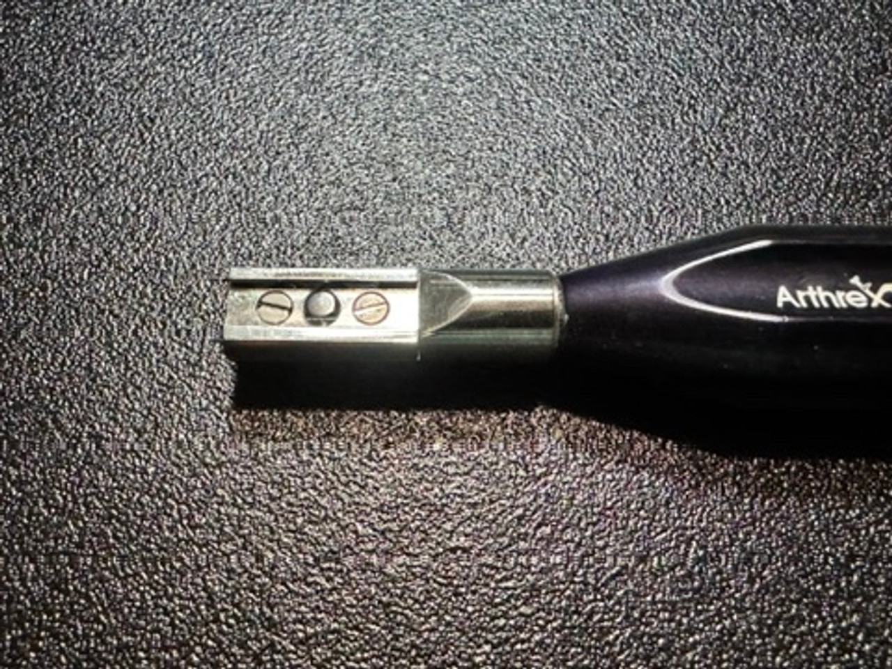 Blade holder photo of Arthrex AR-2285H Parallel Graft Knife Handle Blade holder photo of Arthrex AR-2285H Parallel Graft Knife Handle