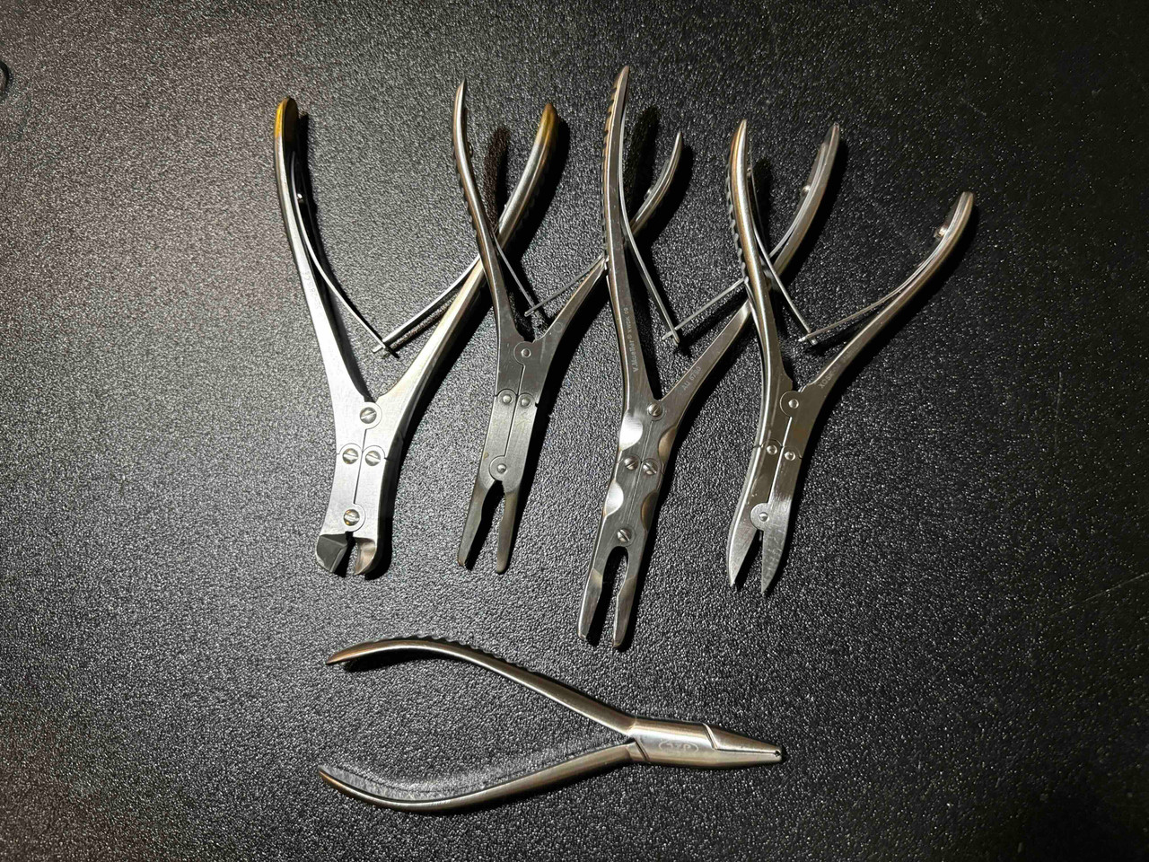 Rongeur photo of V. Mueller OP101 Full Podiatry Instrument Set