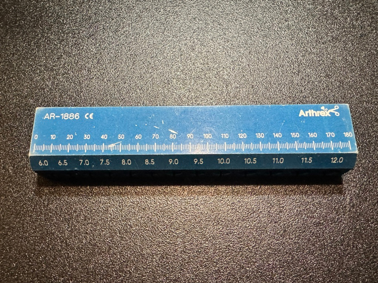 Arthrex AR-1886 Graft Sizing Block 4.5mm - 12mm Arthrex AR-1886 Graft Sizing Block 4.5mm - 12mm