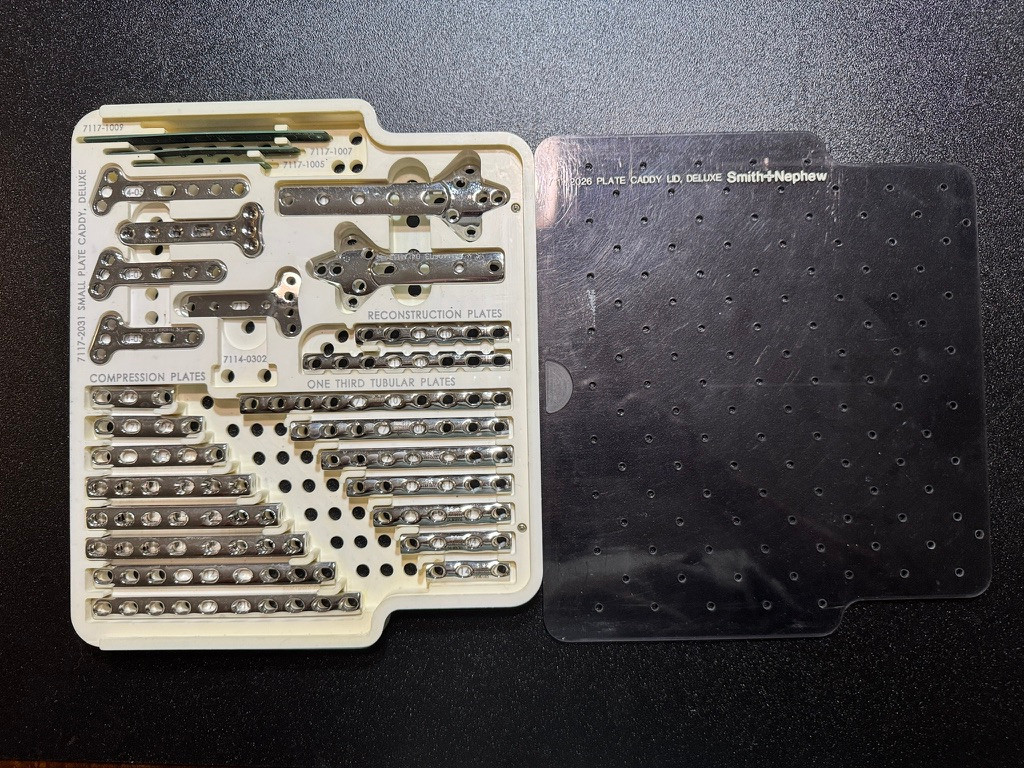 Smith & Nephew TC-100 Small Fragment Set for Sale