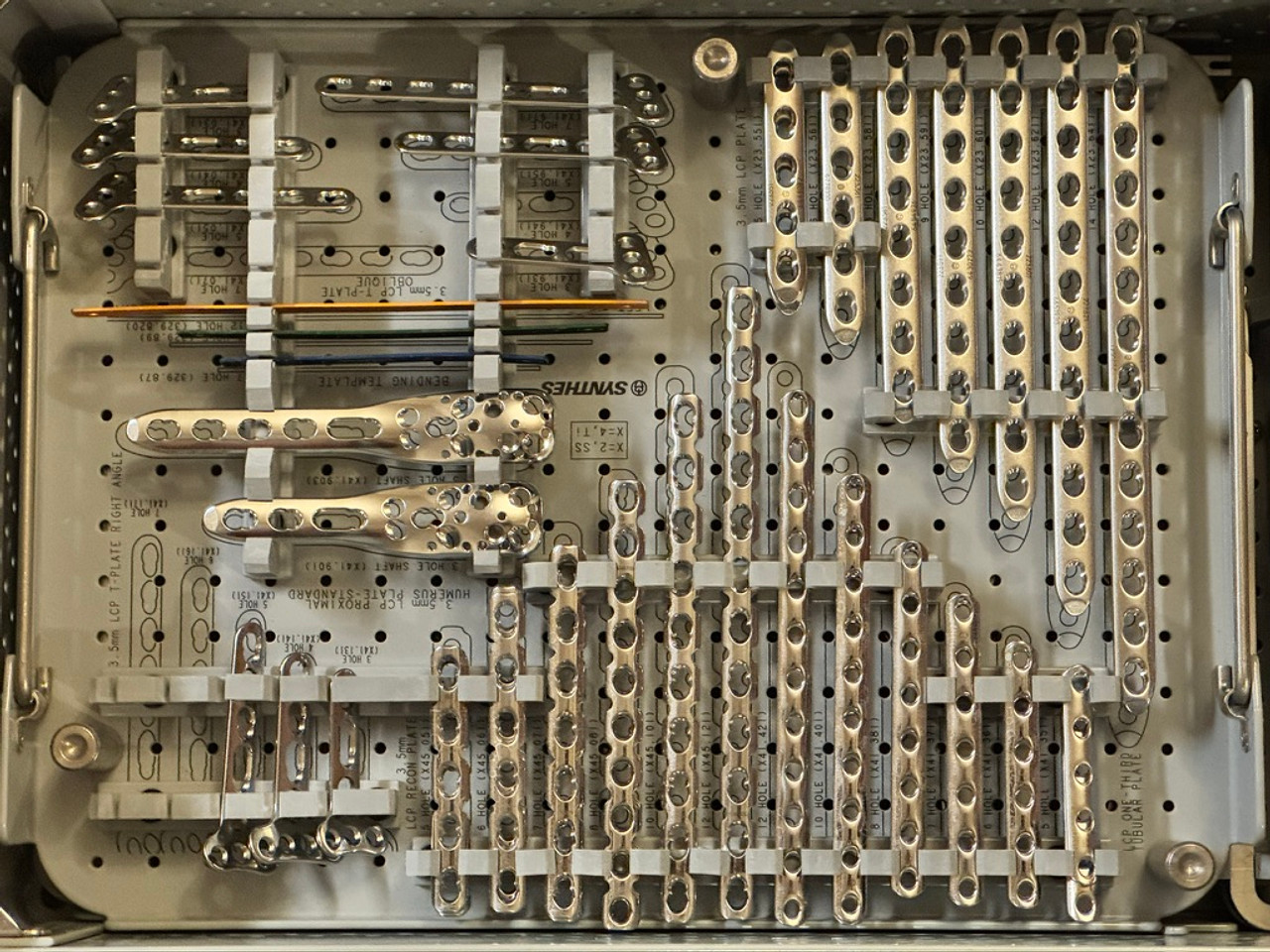 Plates photo of Synthes 105.434 LCP Locking Small Fragment Instrument and Implant Set