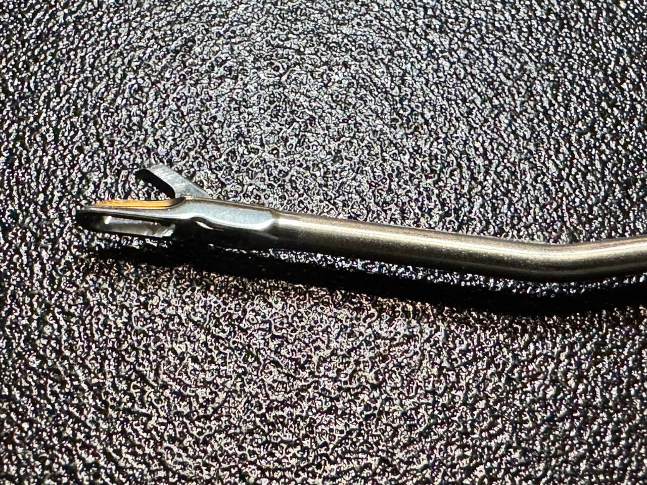 Jaw photo of Acufex 012055 Arthroscopic Narrowline Basket Punch, Upswept (New)