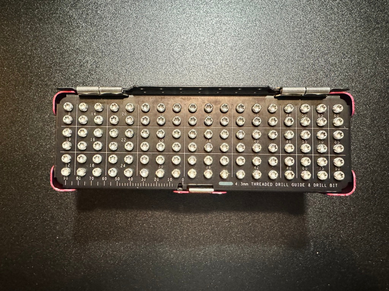 Top photo of 5.0 screw rack locking photo Top photo of 5.0 screw rack locking photo