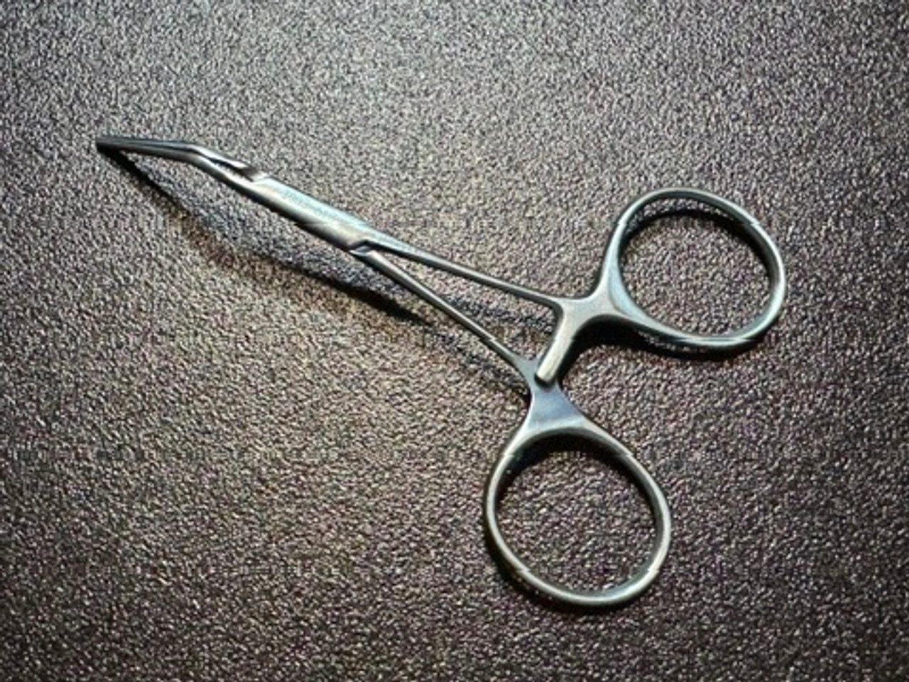 Handle photo of Scanlan 3003-613 Titanium Micro Vascular DeBakey Clamp, 45°, 4.25"