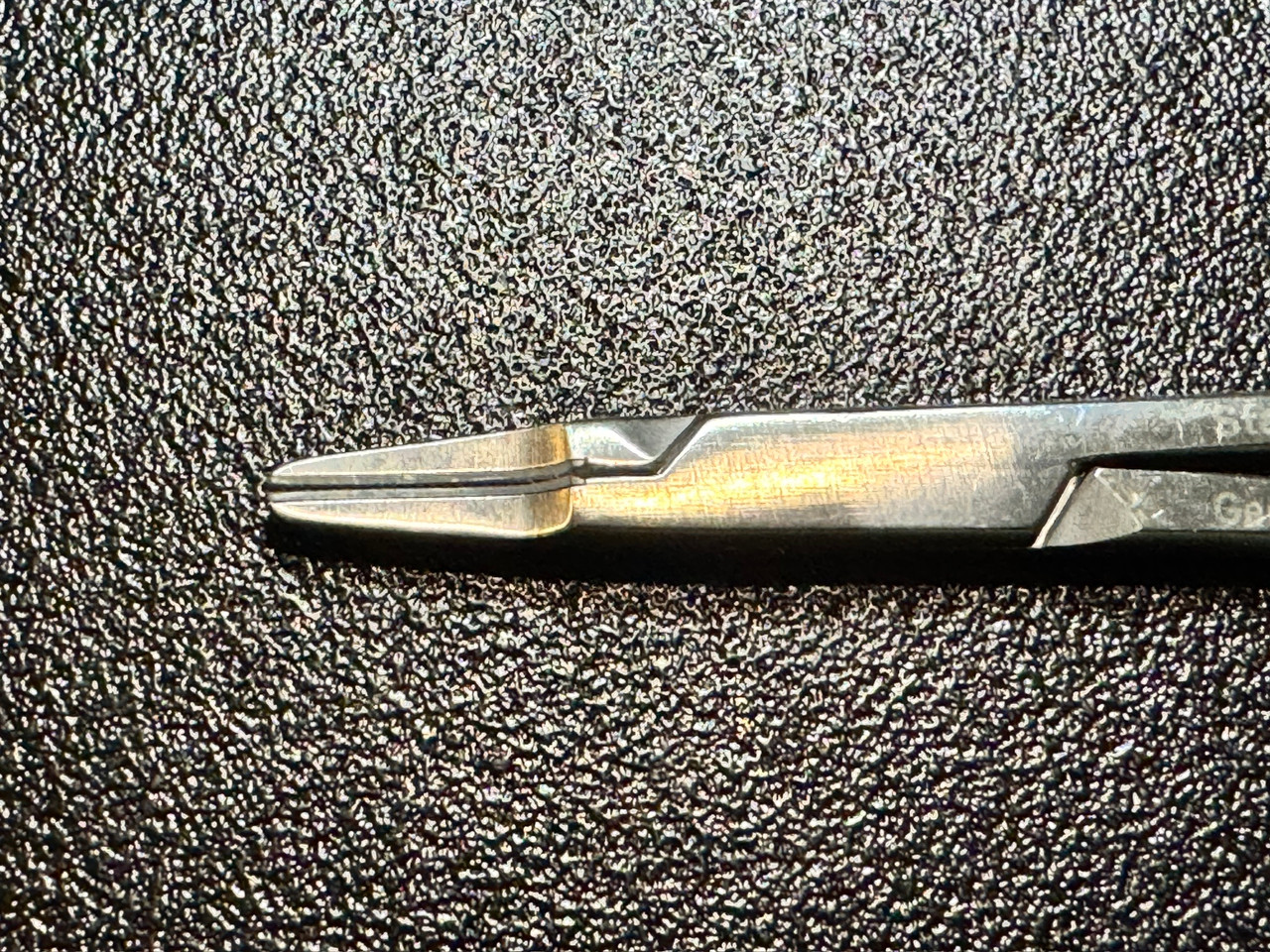 Jaw photo of Symmetry 32-466 Ryder Needle Holder, TC, 6"