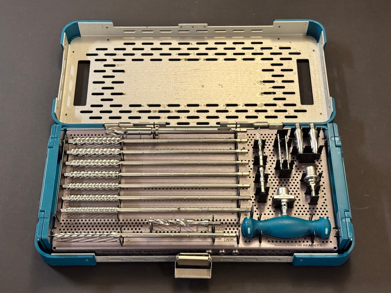 Open photo of Stryker Triathlon 6543-8-001 9mm - 21mm IM Reamer Set