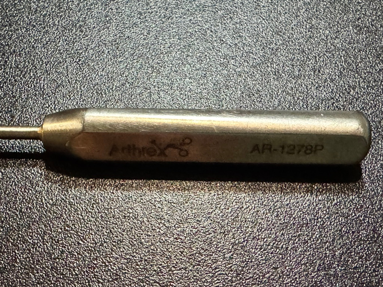 Handle photo of Arthrex AR-1278P Pigtail Hamstring Tendon Stripper