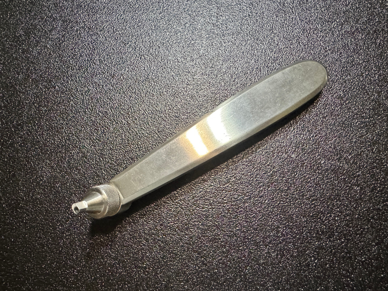 Photo of W. Lorenz 01-9622 Maxillofacial Drill Guide with Handle, 2mm