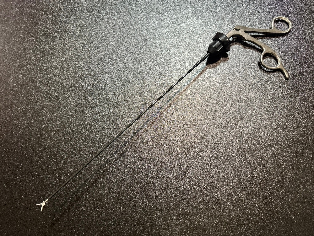 Photo of Surgical Direct SD77225-03 Laparoscopic Mini Single Action Grasper, 2.5mm X 29cm